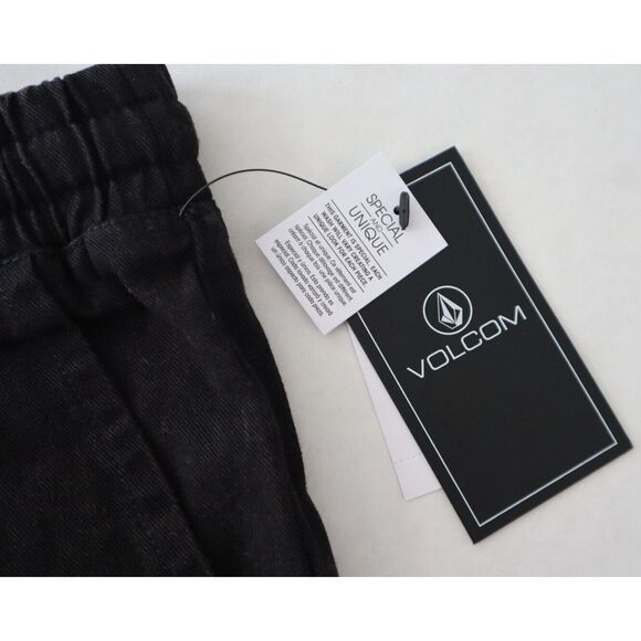 Volcom B0932206 Women's Sz Small (4/6) Black Strutin Stone Pocket Shorts - Picture 3 of 11